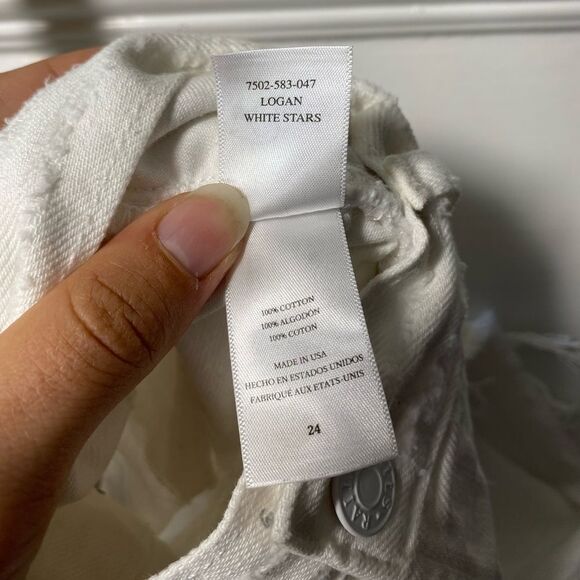 RAILS Logan Star Pattern Distressed Denim Shorts White Sz 24 - Picture 11 of 12